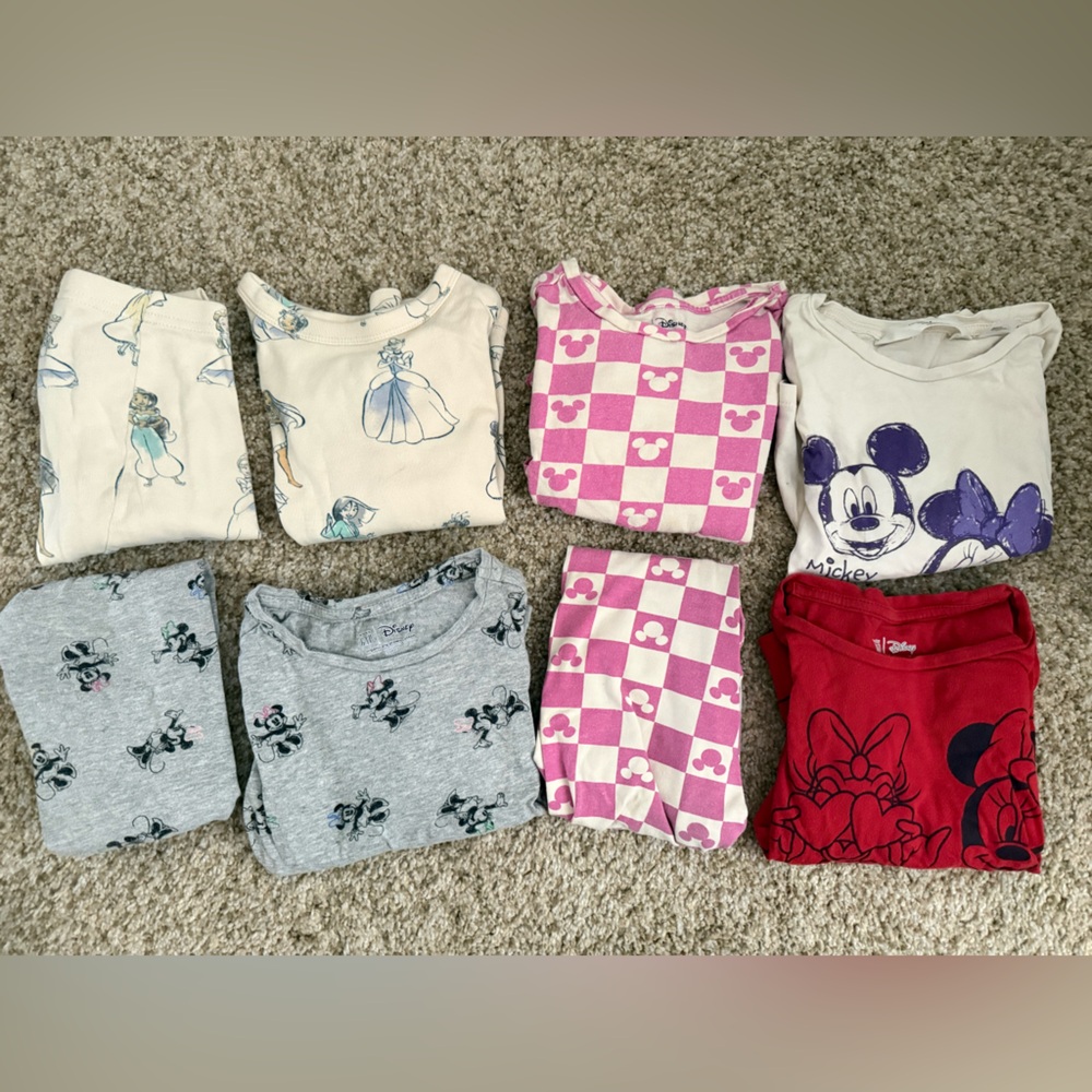 Gap Disney Character Bundle size 3
